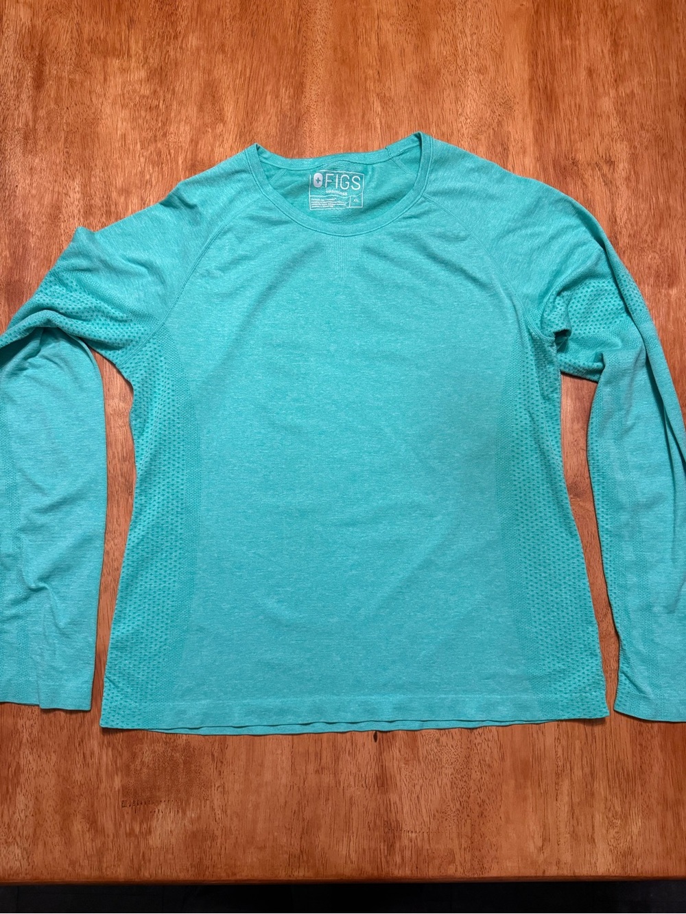 FIGS Women’s XL Salta in Surgical Green